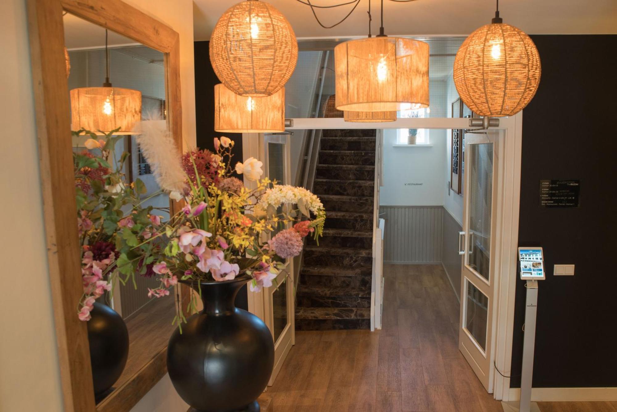 The Bloom Hotel Noordwijk Bagian luar foto