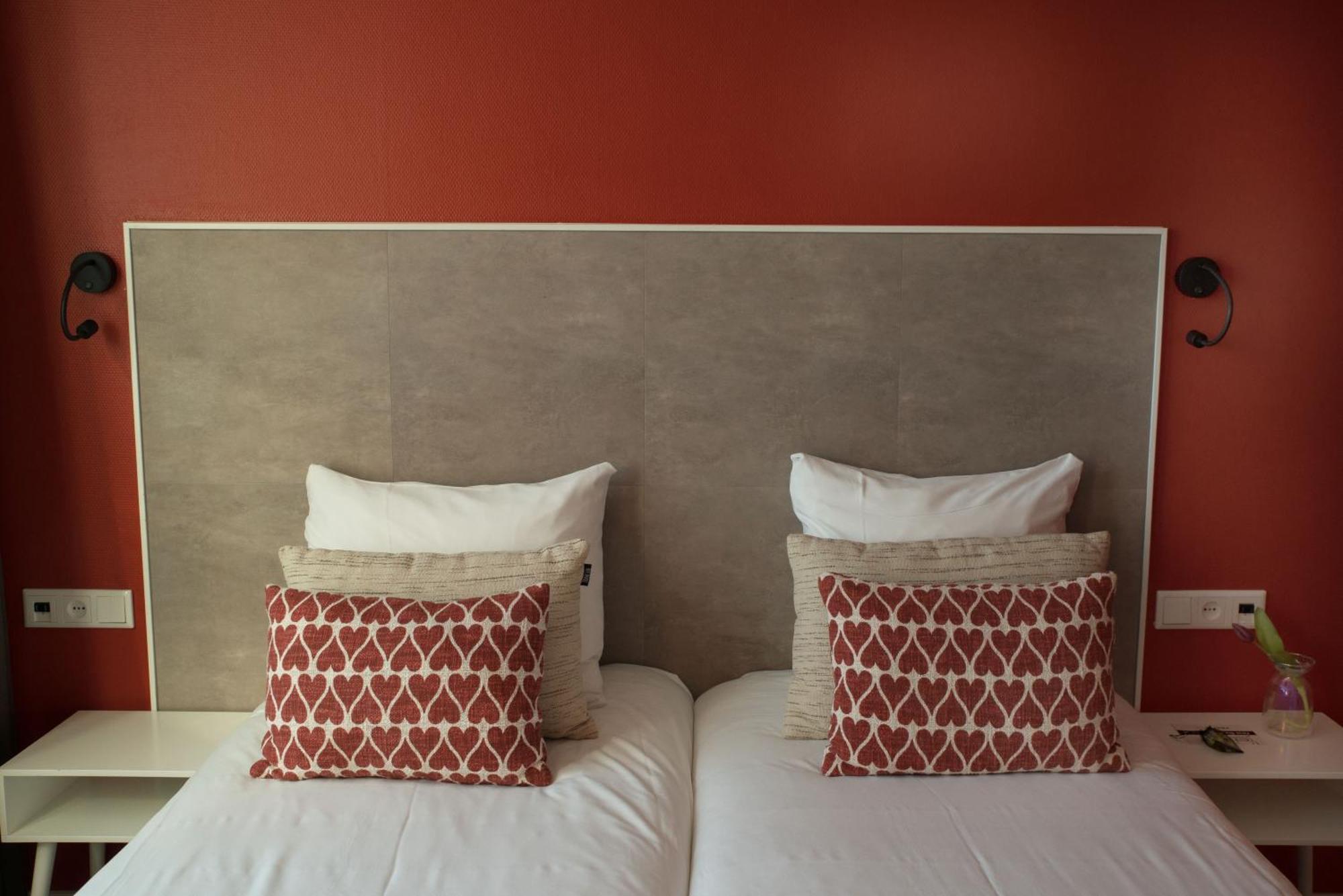The Bloom Hotel Noordwijk Bagian luar foto