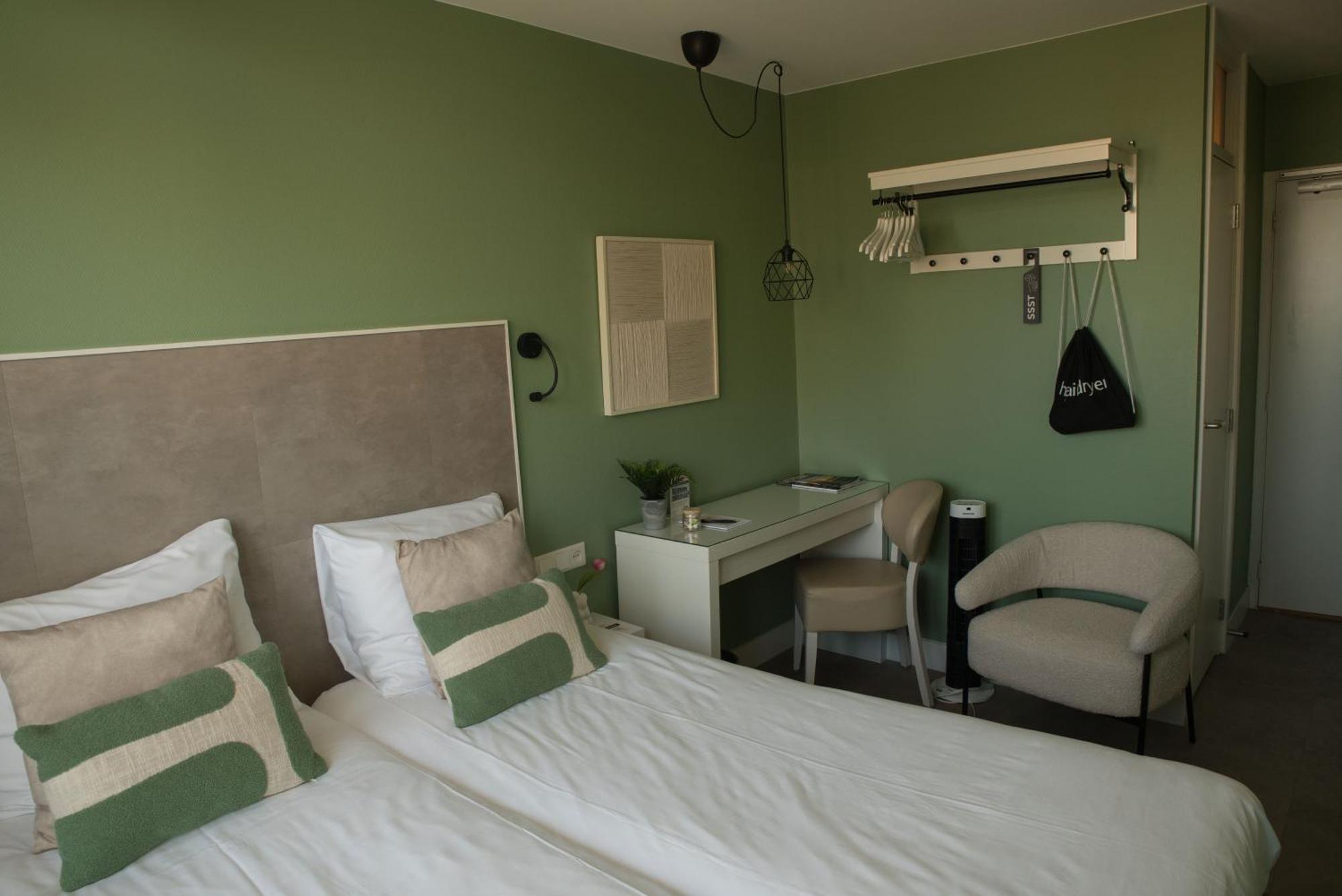 The Bloom Hotel Noordwijk Bagian luar foto